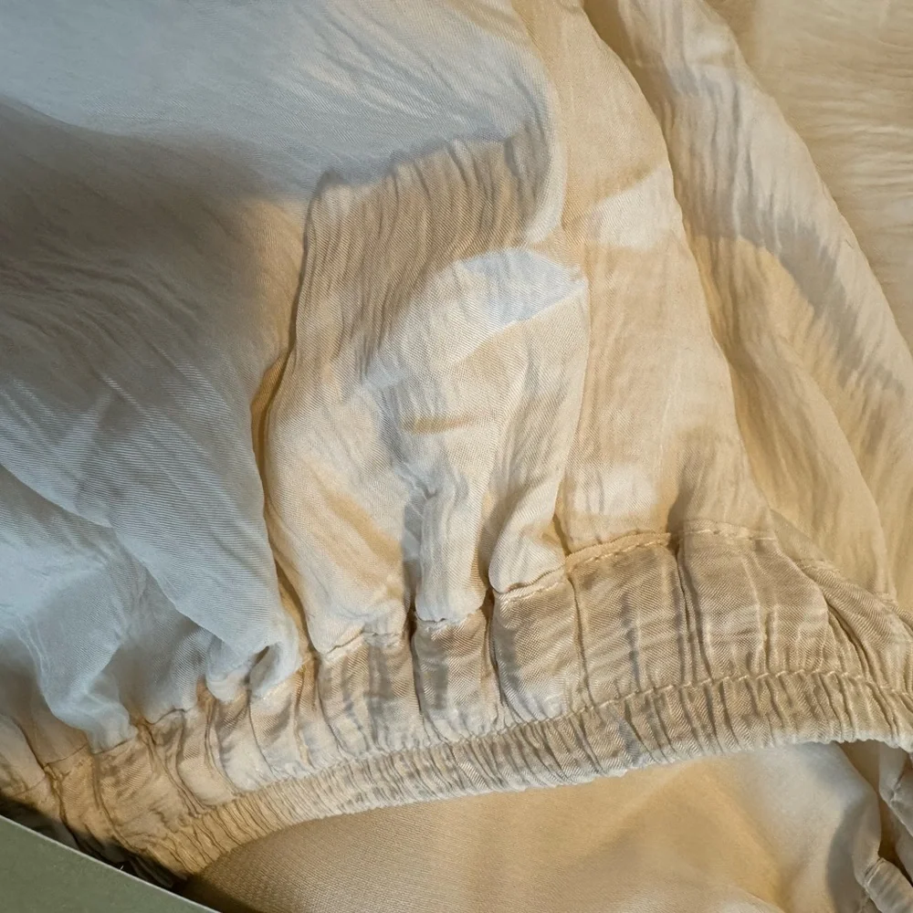 H&M Cream Maxi A-Line Skirt with Pleats - Picture 3 of 5
